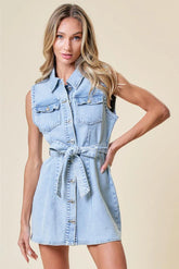 Donna Sleeveless Light Wash Denim Mini Dress